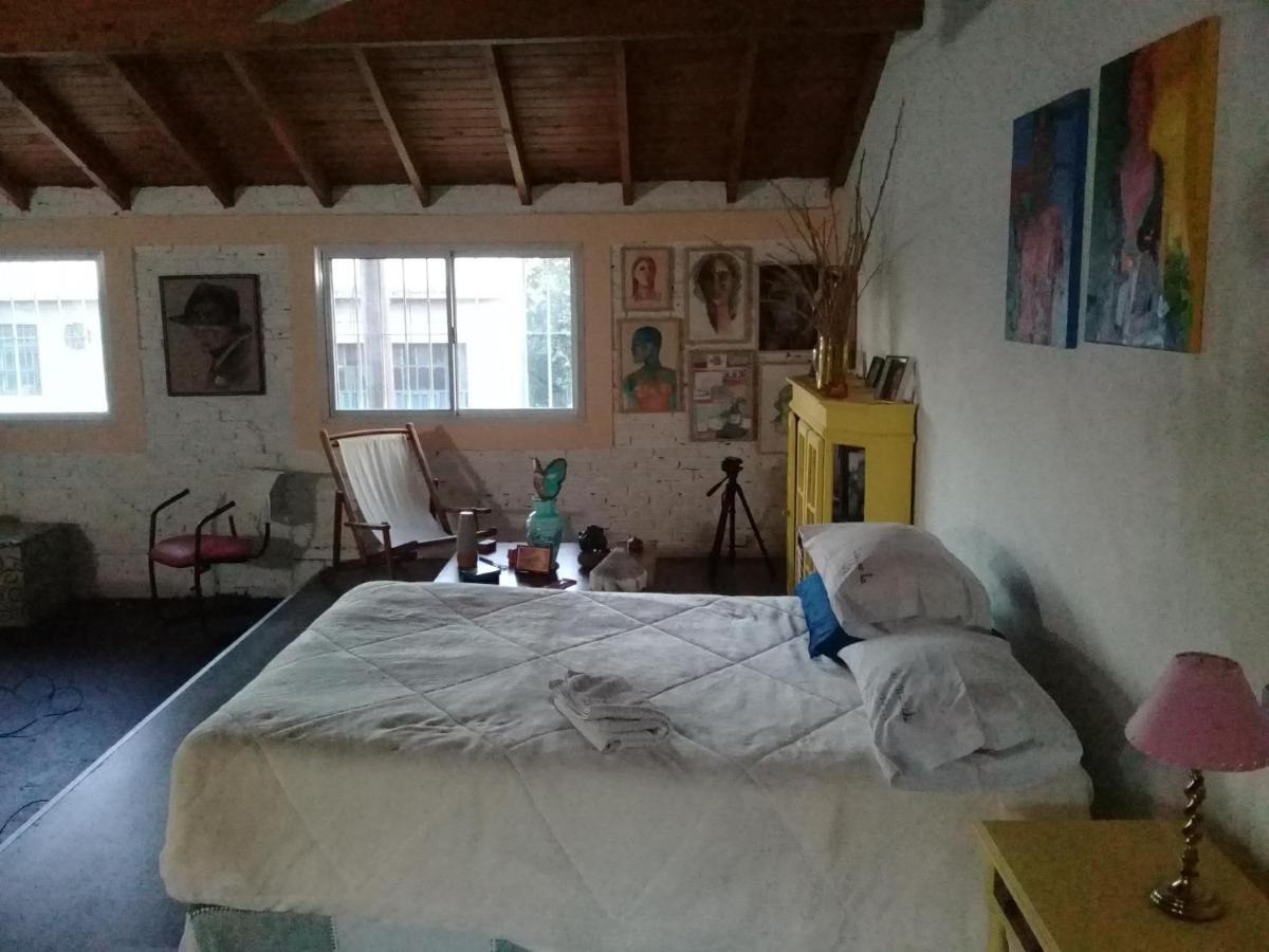 La Casa De Los Murales Avellaneda  Esterno foto