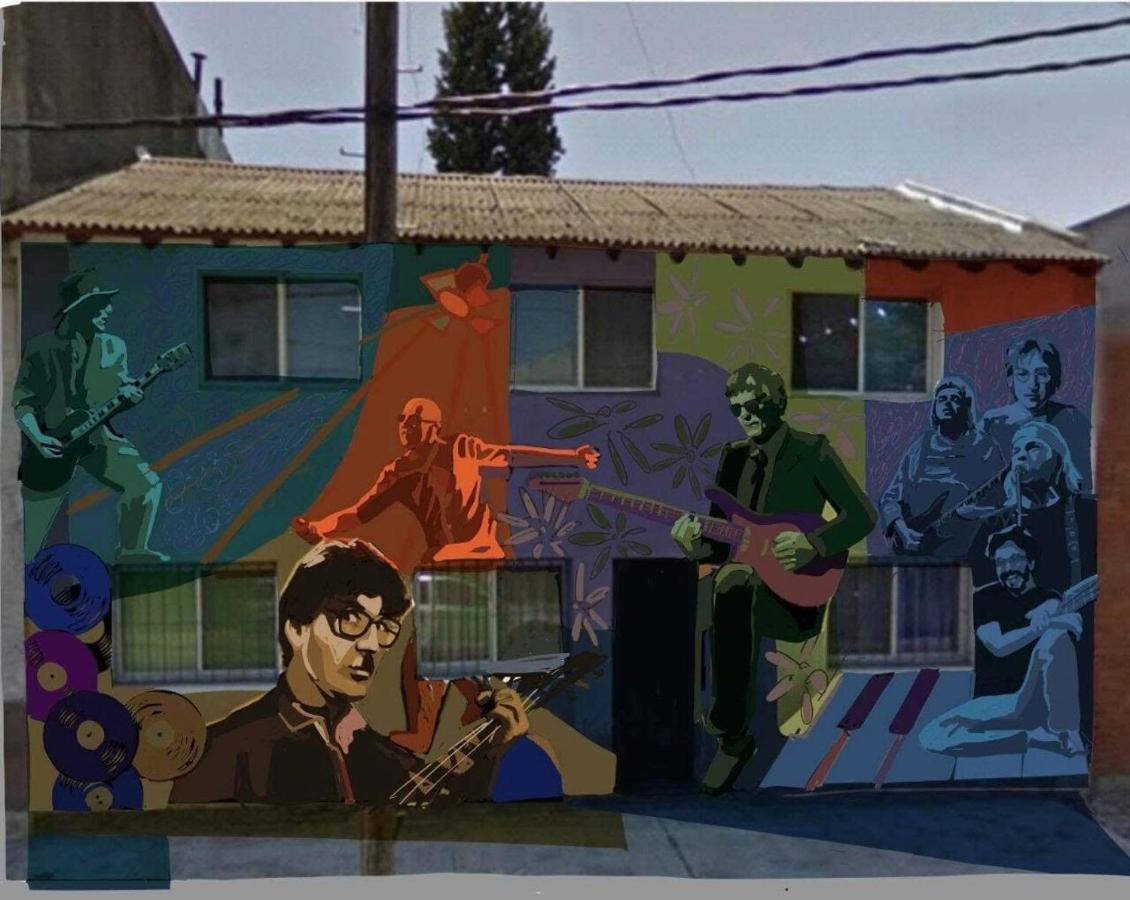 La Casa De Los Murales Avellaneda  Esterno foto