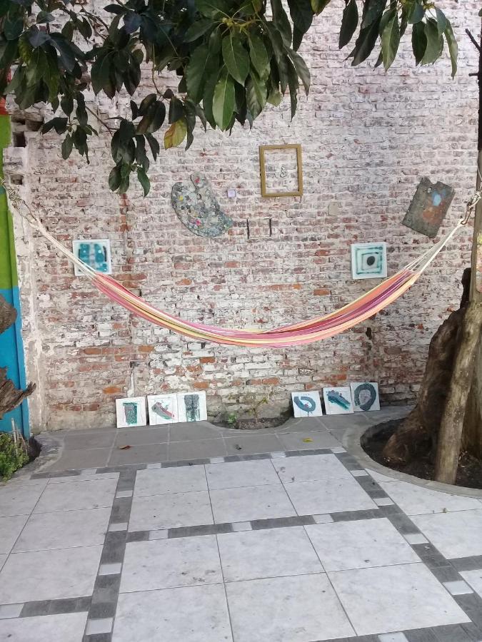 La Casa De Los Murales Avellaneda  Esterno foto