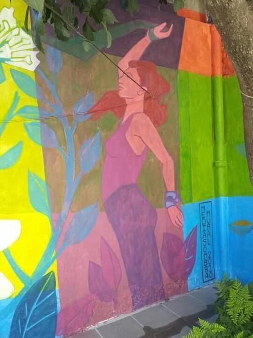 La Casa De Los Murales Avellaneda  Esterno foto