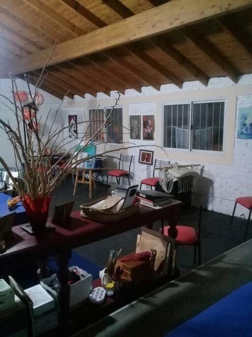 La Casa De Los Murales Avellaneda  Esterno foto