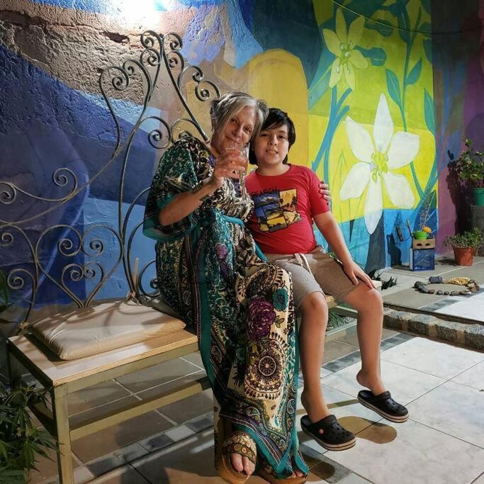 La Casa De Los Murales Avellaneda  Esterno foto